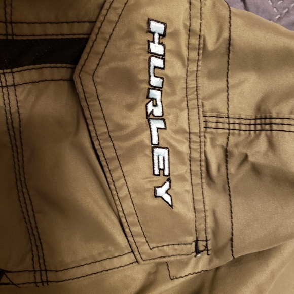Hurley boardshorts in great condition - Picture 3 of 8